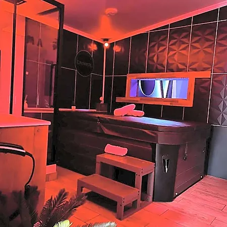 Loveroom L'1timiste Cds