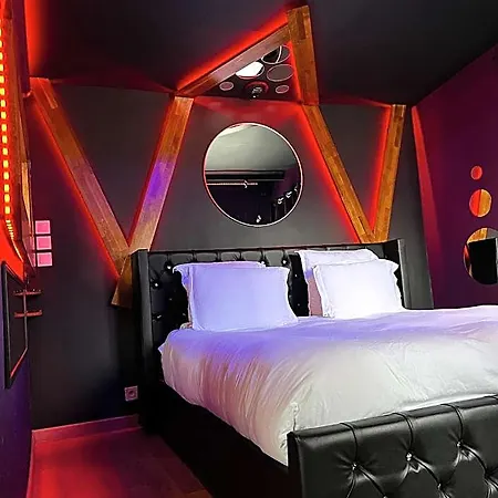 Loveroom L'1timiste Cds Neuilly-Plaisance