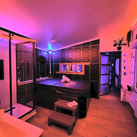 Loveroom L'1timiste Cds Love hôtel Neuilly-Plaisance